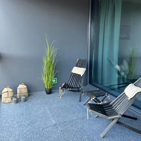 Marinan Portin Svingi A23 Lemmikit Sallittu Apartment