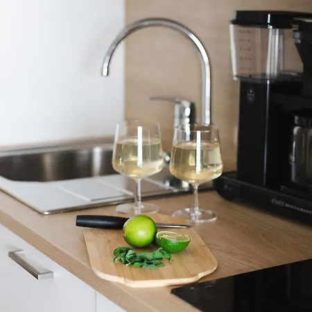 Marinan Portin Svingi A23 Lemmikit Sallittu Apartment